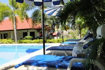 酒店 D&k Smiley Phuket Resort