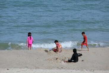 هتل Talkoo Beach Resort Khanom