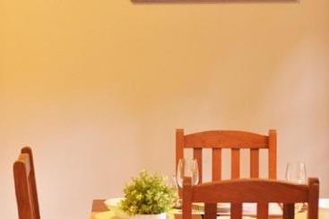 هتل The Delight Pine Tree Village