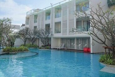 هتل The Sea Cret Hua Hin