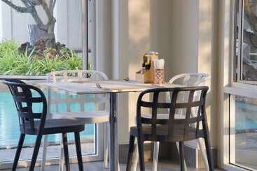 هتل The Sea Cret Hua Hin