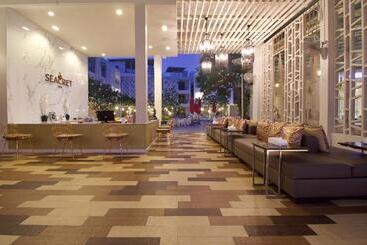 هتل The Sea Cret Hua Hin