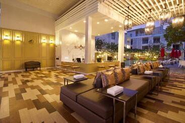 هتل The Sea Cret Hua Hin