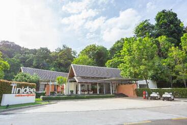 هتل Tinidee Golf Resort Phuket   Sha Extra Plus