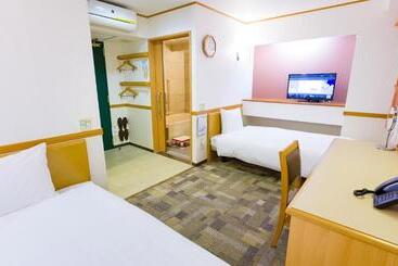 هتل Toyoko Inn Tokyo Machida-eki Odakyu-sen Higashi-guchi