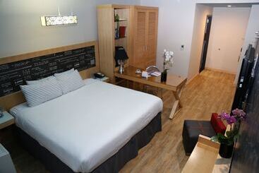 هتل Tryp By Wyndham New York City Times Square   Midtown