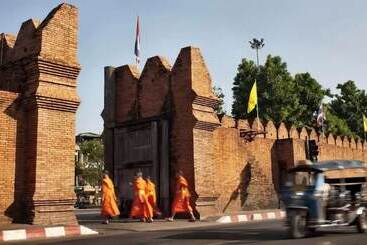 هتل Vieng Mantra
