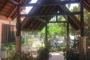 Wannara Hotel Hua Hin