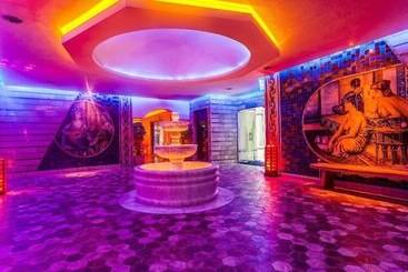 White Gold Hotel & Spa