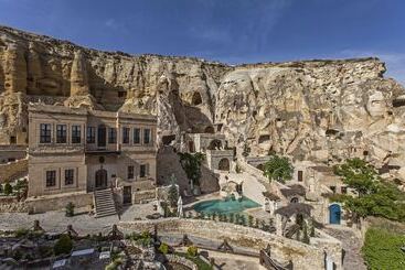 هتل Yunak Evleri Cappadocia