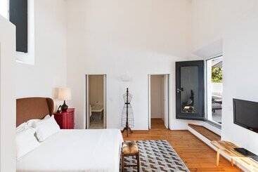Imani Country House