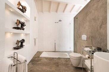 Imani Country House