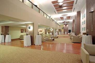 Kaya Artemis Resort & Casino