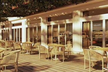 استراحتگاه Aquamare Molyvos Hotel Adults Only