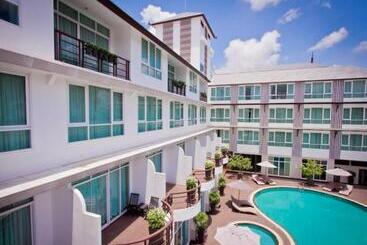 A Te Chumphon Hotel   Sha Plus