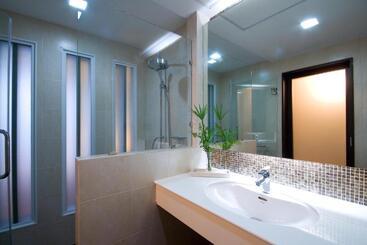 A Te Chumphon Hotel   Sha Plus