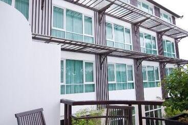 A Te Chumphon Hotel   Sha Plus