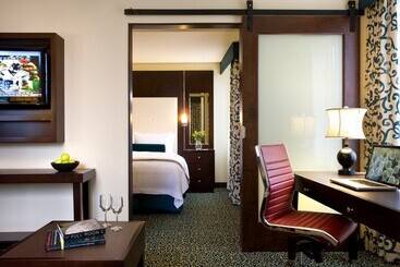 Residence Inn By Marriott San Diego Downtown/gaslamp Quarter