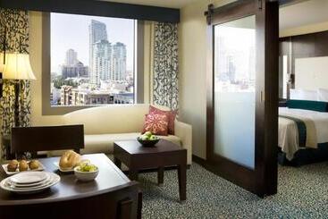 Residence Inn By Marriott San Diego Downtown/gaslamp Quarter
