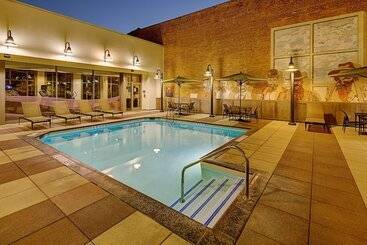 Residence Inn By Marriott San Diego Downtown/gaslamp Quarter