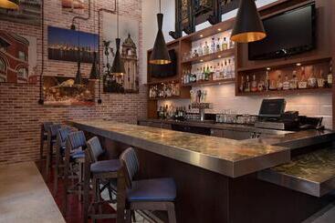 Residence Inn By Marriott San Diego Downtown/gaslamp Quarter