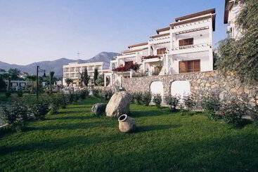 Altinkaya Holiday Resort