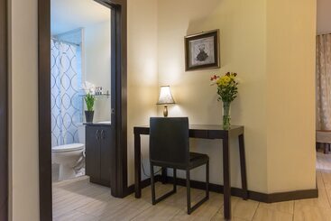Tradewinds Apartment Hotel Miami Beach