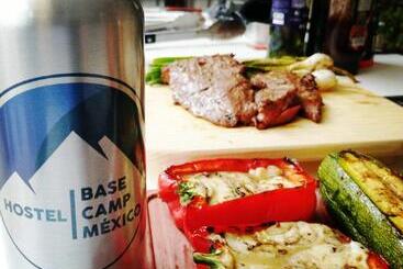 هاستل Base Camp México