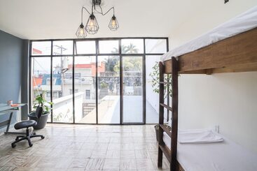 هاستل Base Camp México