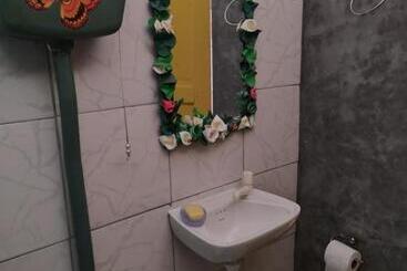 تختخواب و صبحانه Perto Do Aeroporto De Salvador   Dona Pitanga Hostel