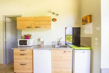 بنسيون Amour Deshaies