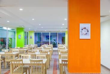 Baumancasa Beach Resort