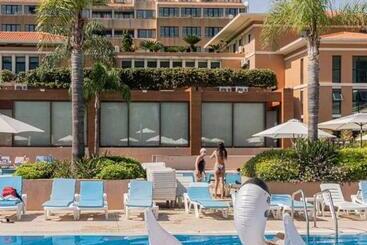 Country Lodge Hotel & Resort Beirut