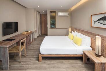 Haadtien Beach Resort