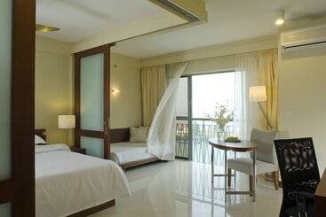 هتل Avillion Admiral Cove