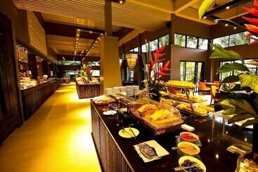 هتل Beyond Khaolak