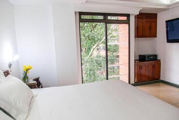 Solar Hotel Casa Laureles