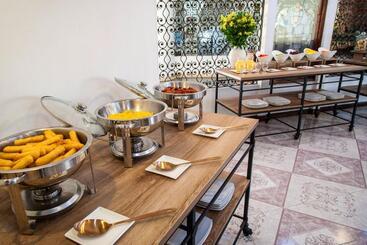 Solar Hotel Casa Laureles