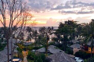 هتل Ajinta Resort