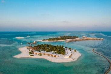 هتل Cinnamon Hakuraa Huraa Maldives  All Inclusive