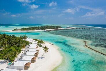 هتل Cinnamon Hakuraa Huraa Maldives  All Inclusive