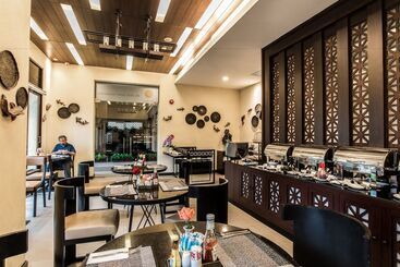 De Chai Colonial Hotel & Spa   Sha Plus