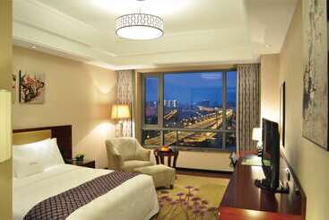 هتل Doubletree By Hilton Wuxi