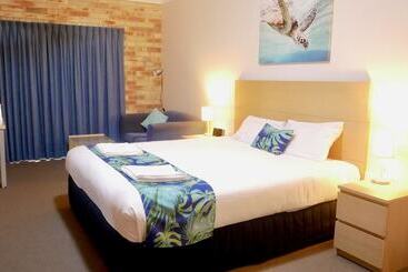 בית מלון כפרי Emeraldene Inn & Eco-lodge