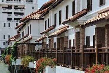 هتل Grand Lexis Port Dickson