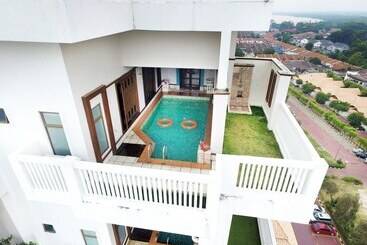 هتل Grand Lexis Port Dickson