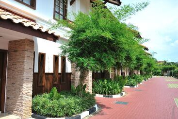 هتل Grand Lexis Port Dickson
