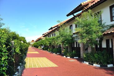 هتل Grand Lexis Port Dickson