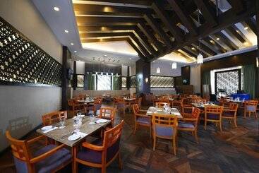 هتل Grand Lexis Port Dickson