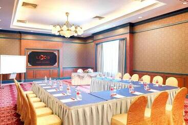هتل Grand Lexis Port Dickson